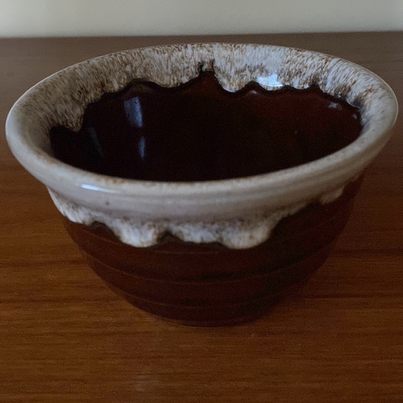 VINTAGE Brown Drip Glaze Bowl Made in USA - Picture 7 of 7